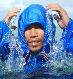anorak hood for swimming